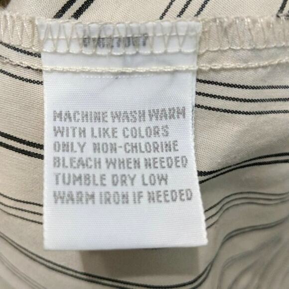 FOXCROFT Cream Pinstripe Button Up Career Top 16 Wrinkle Free - Picture 9 of 9